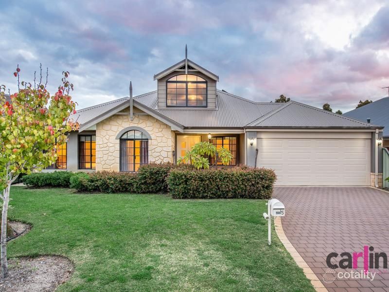 5 Kinglake Way, Aubin Grove, WA 6164