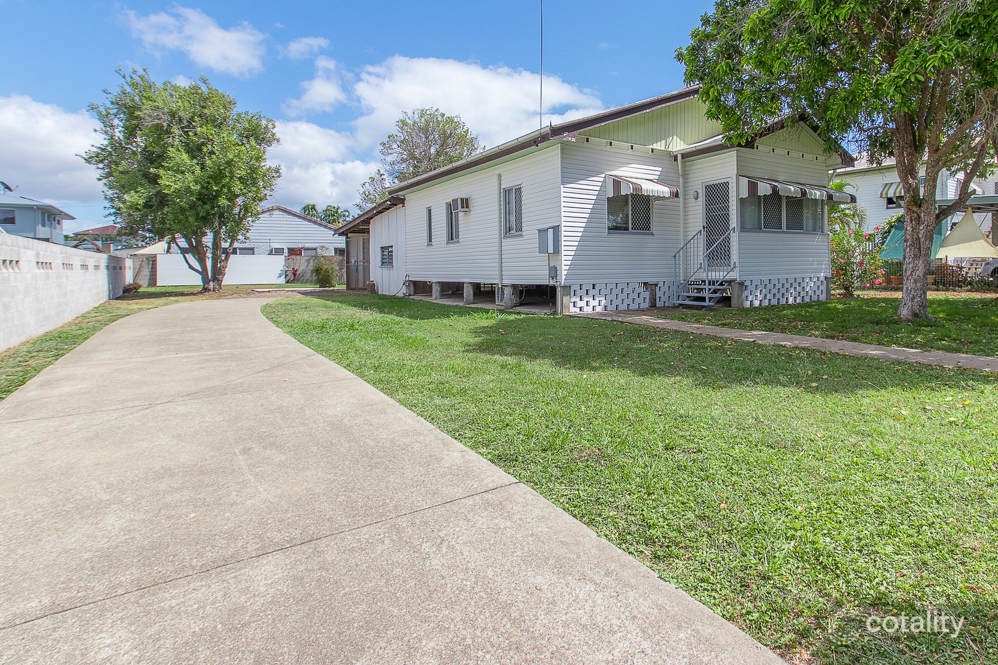 20 Norris St, Hermit Park, QLD 4812