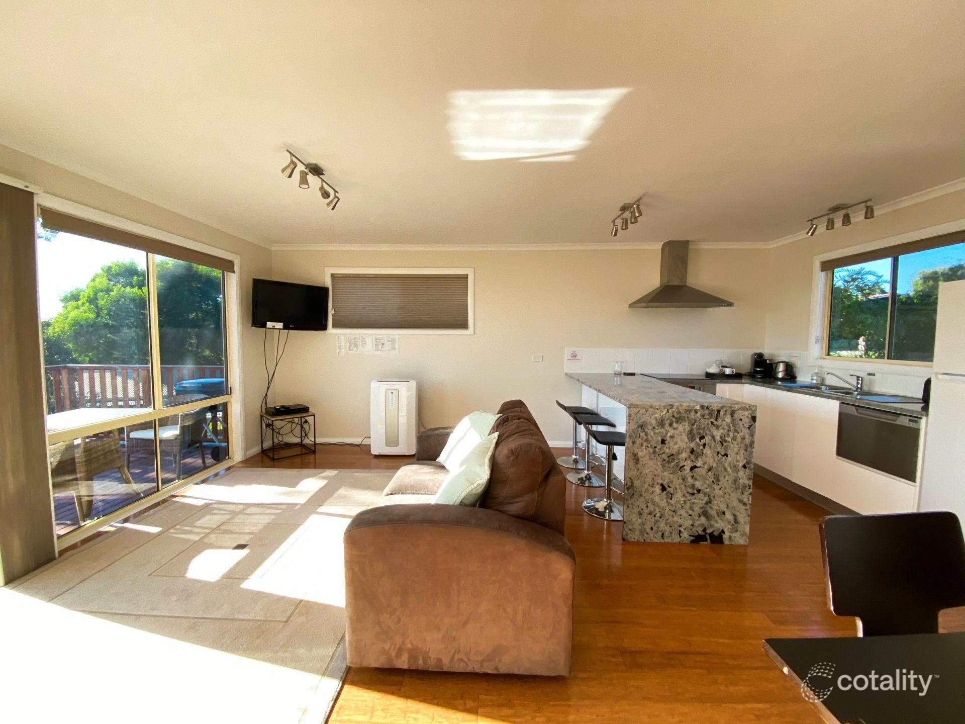 34 Highcrest Ave, Binalong Bay, TAS 7216