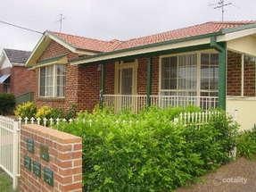 1/4 Veda St, Hamilton, NSW 2303