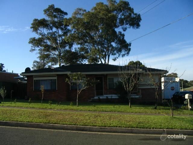 4 Huron Pl, Seven Hills, NSW 2147