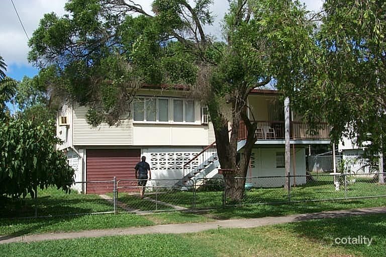 446 Ross River Rd, Cranbrook, QLD 4814