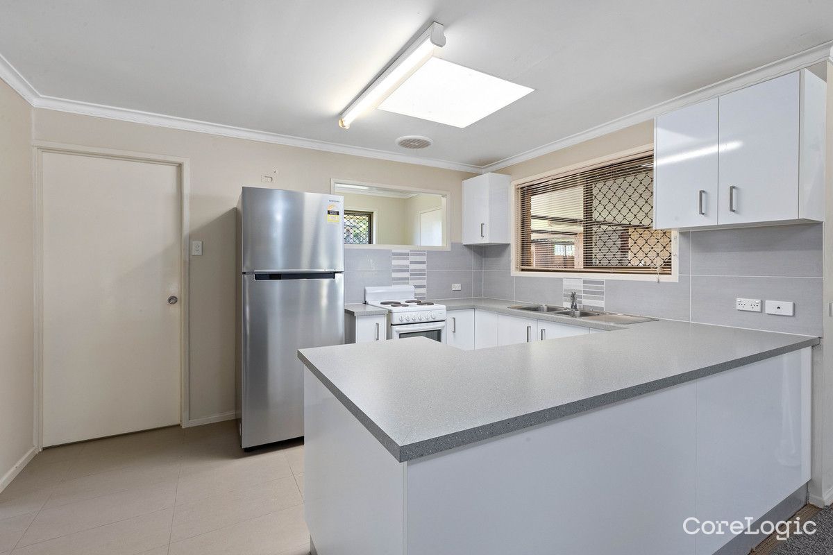 6 Edred St, Carindale, QLD 4152