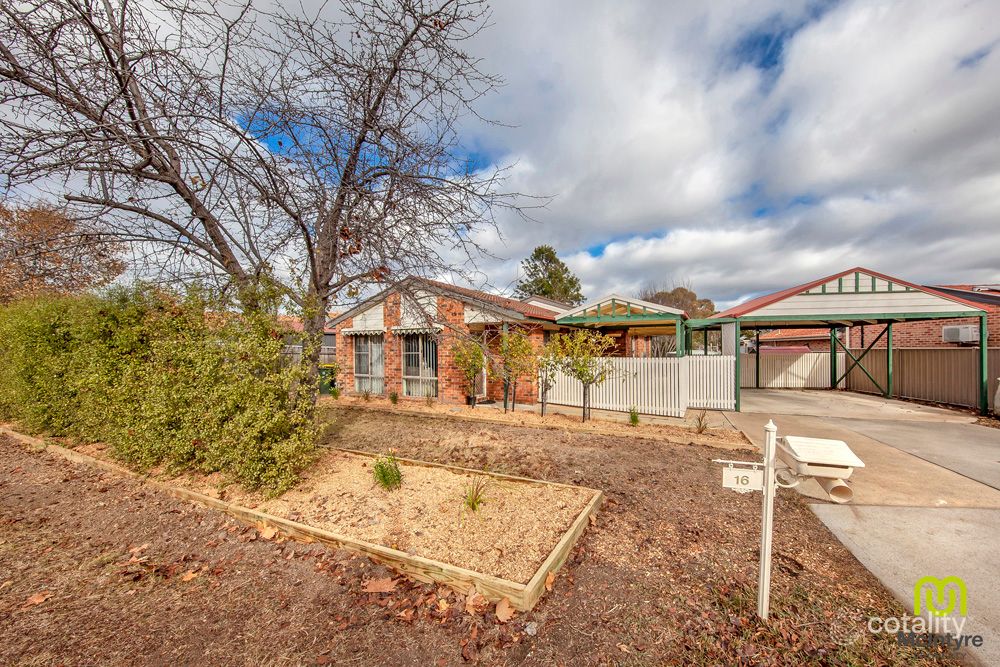 16 Sherwood Cct, Gordon, ACT 2906