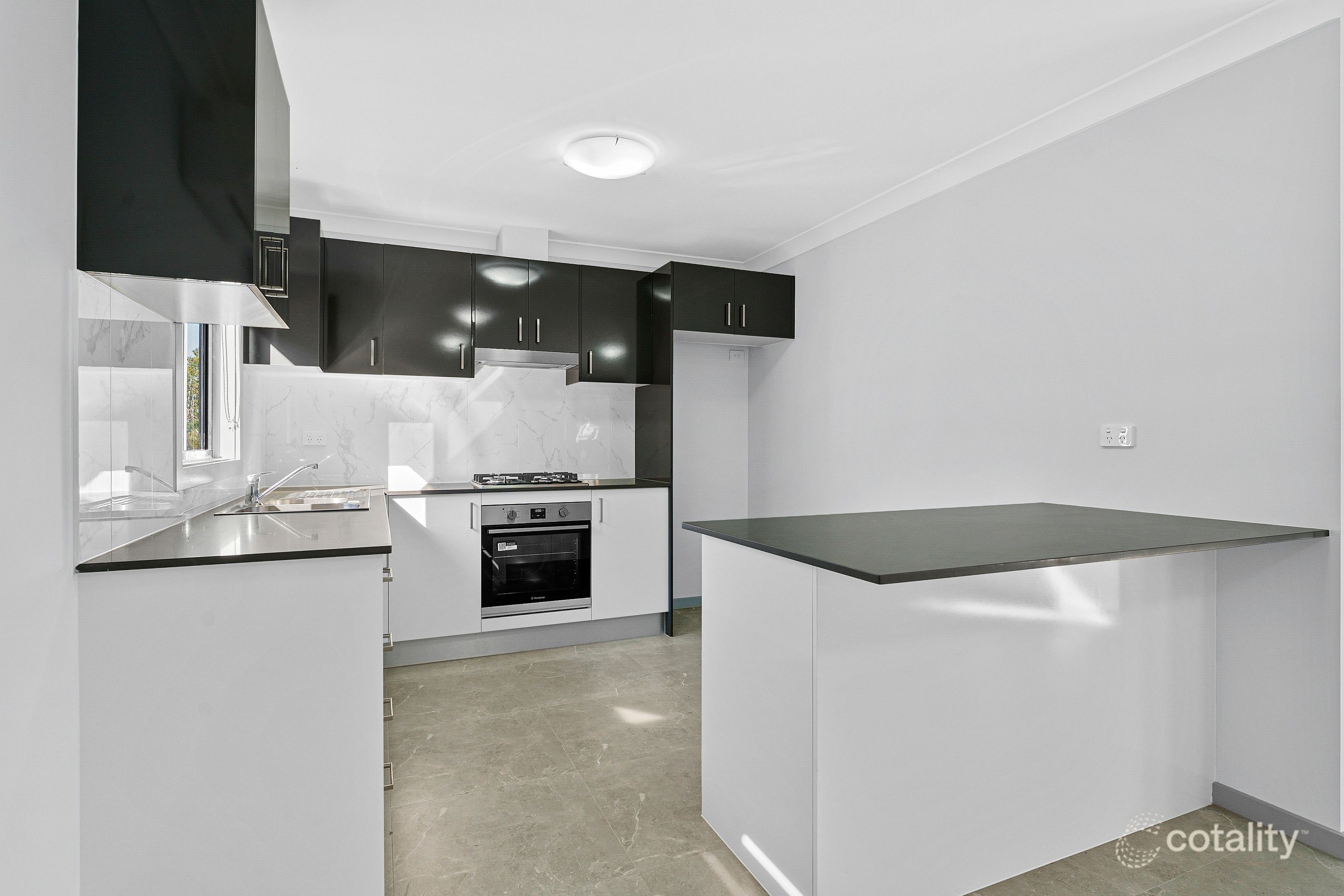 8 Todd St, Warrawong, NSW 2502