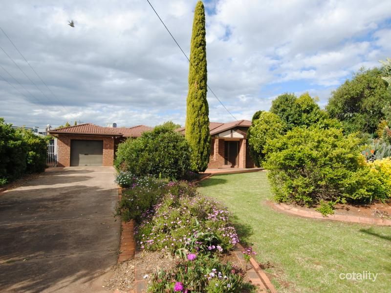29 Henry St, Yenda, NSW 2681
