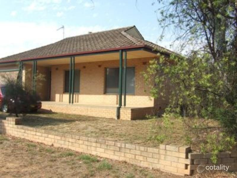 510 Kooringal Rd, Lake Albert, NSW 2650