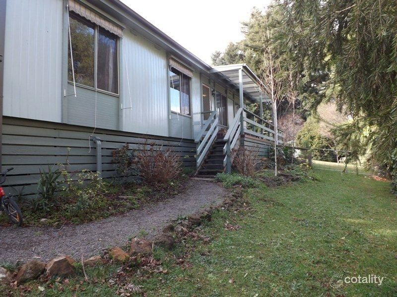 55 Surrey Rd, Warburton, VIC 3799