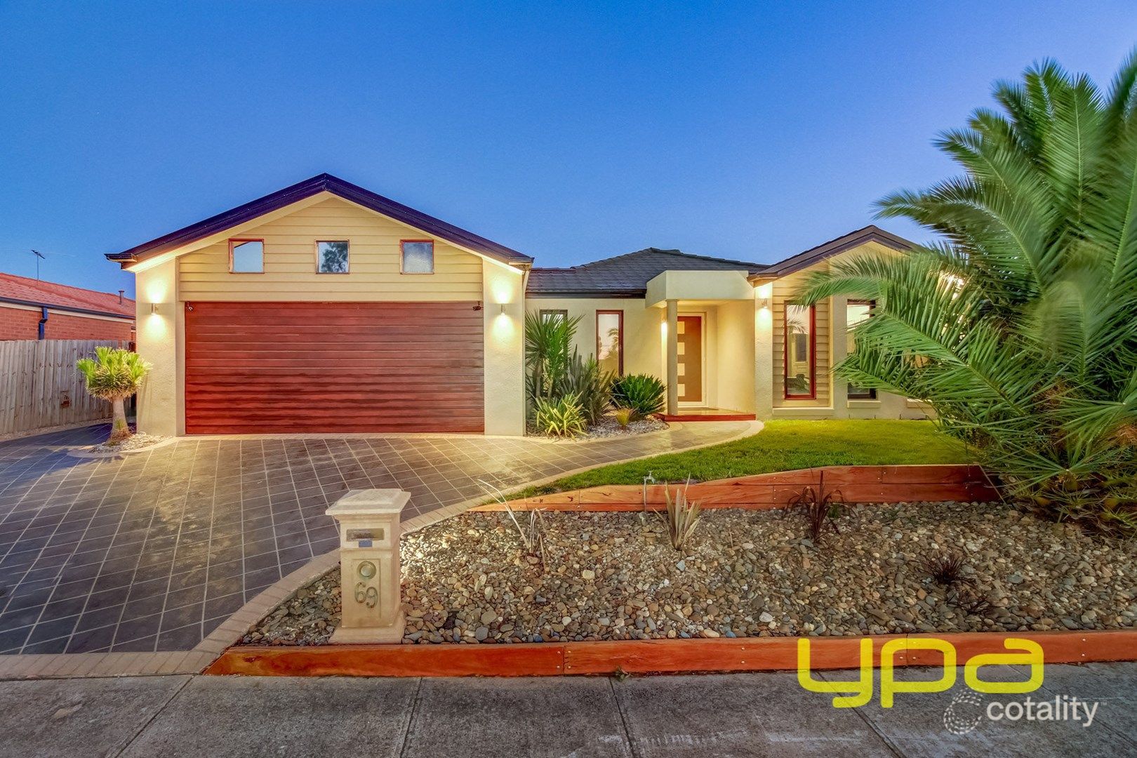 69 Dalray Cres, Kurunjang, VIC 3337