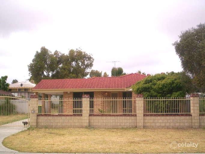 11 Sloan Dr, Leda, WA 6170