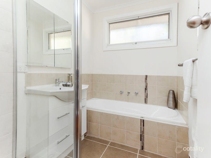 35 Leslie St, Frankston South, VIC 3199