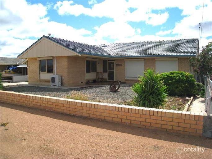 10 George St, Ceduna, SA 5690