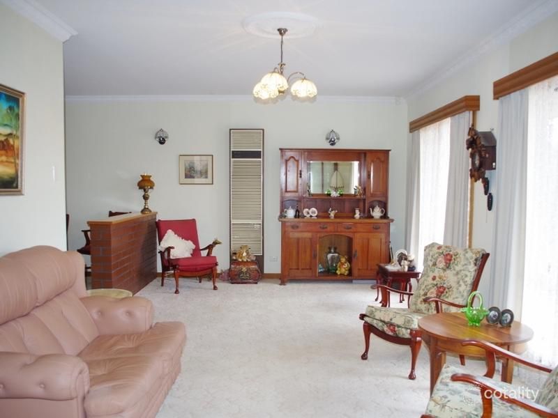 31 Meander Ave, Renmark, SA 5341