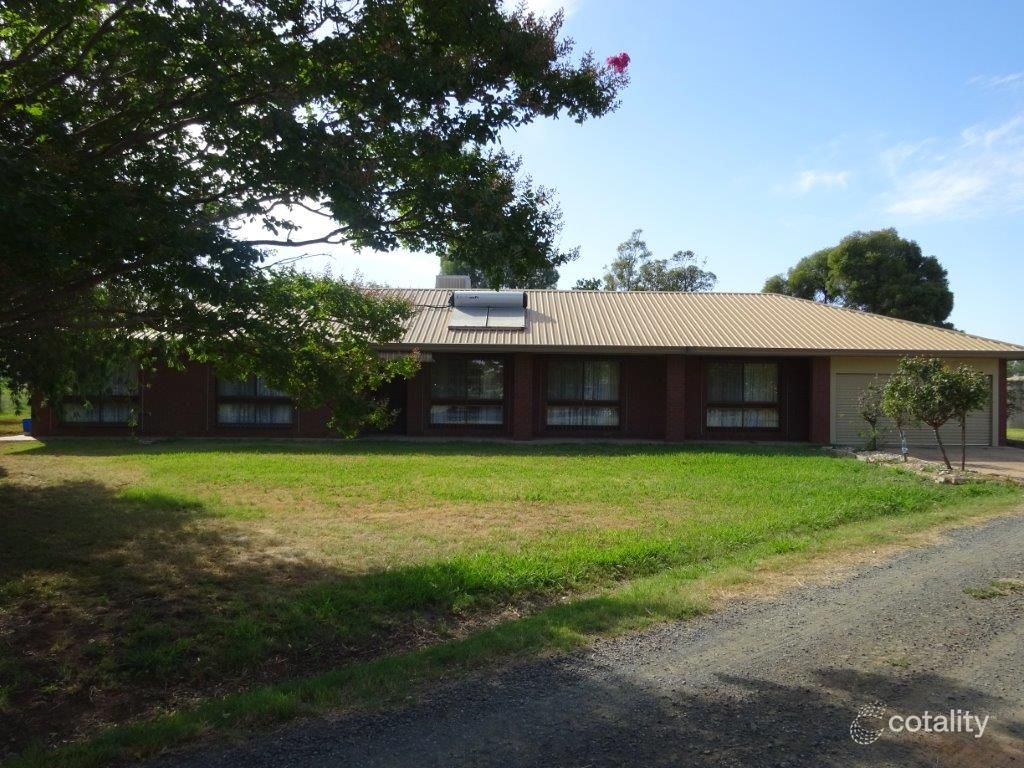 18 Mew Lane, Bamawm, VIC 3561