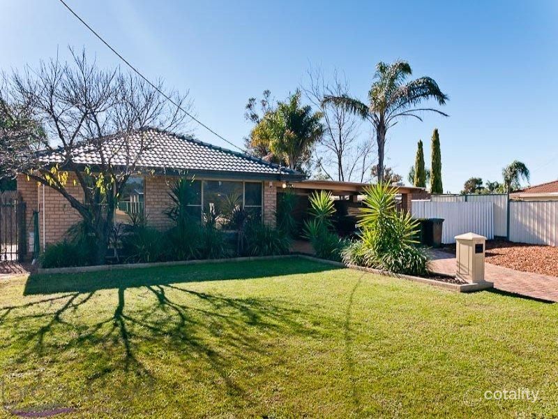 69 Palmer Cres, High Wycombe, WA 6057