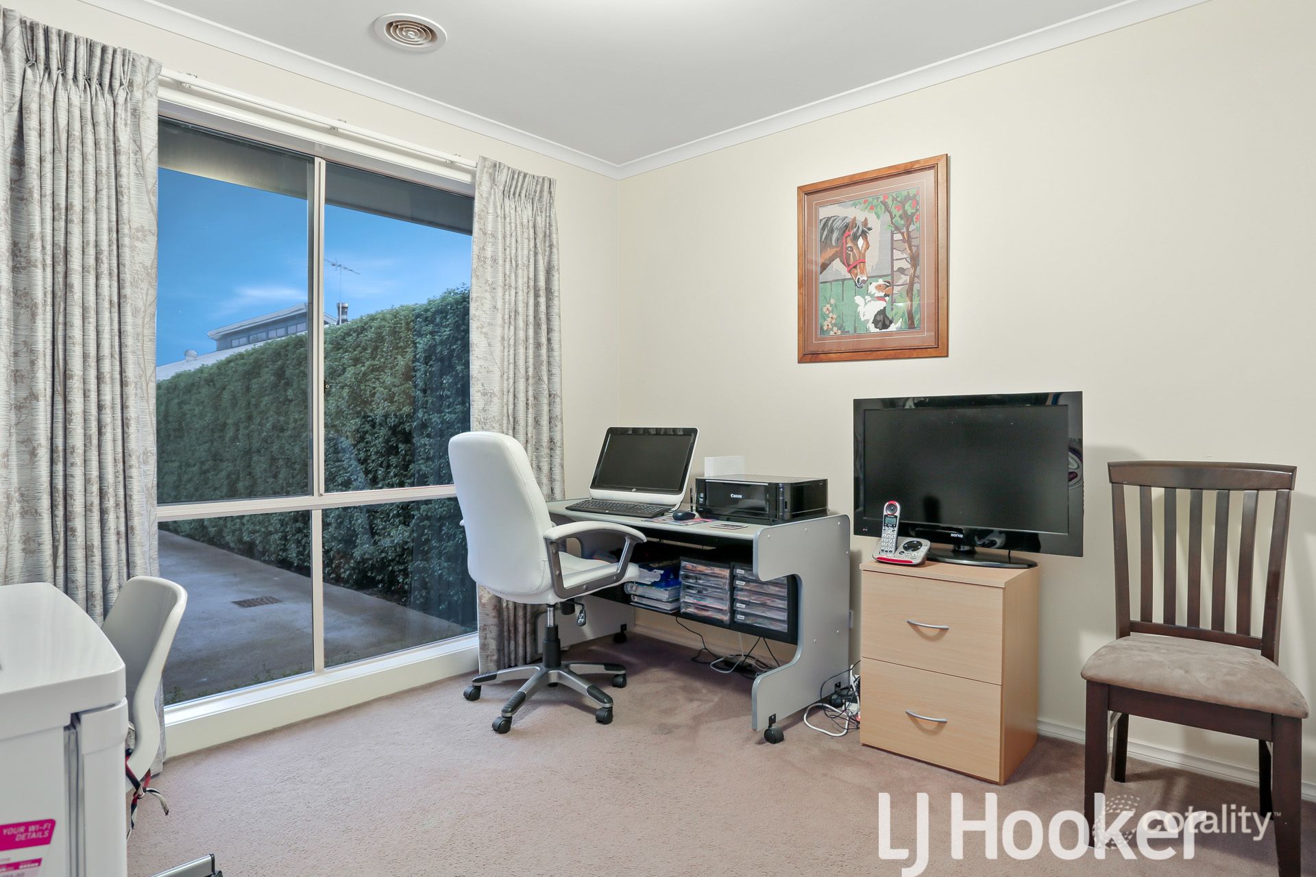 3b Hawker Gdns, Berwick, VIC 3806