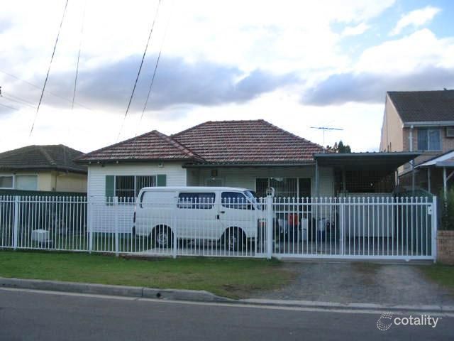 37 Duke St, Canley Heights, NSW 2166