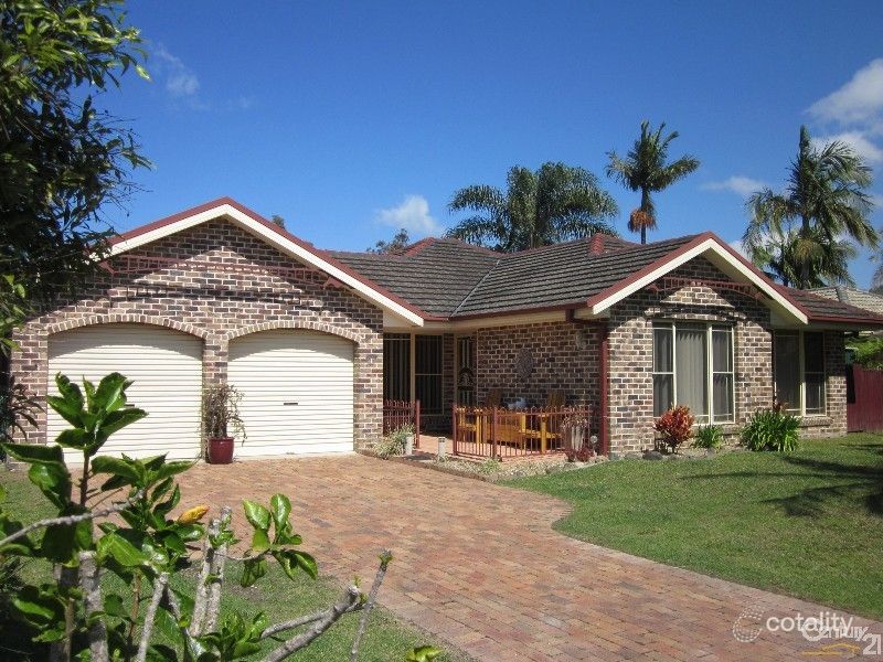 9 Annandale Ct, Boambee East, NSW 2452