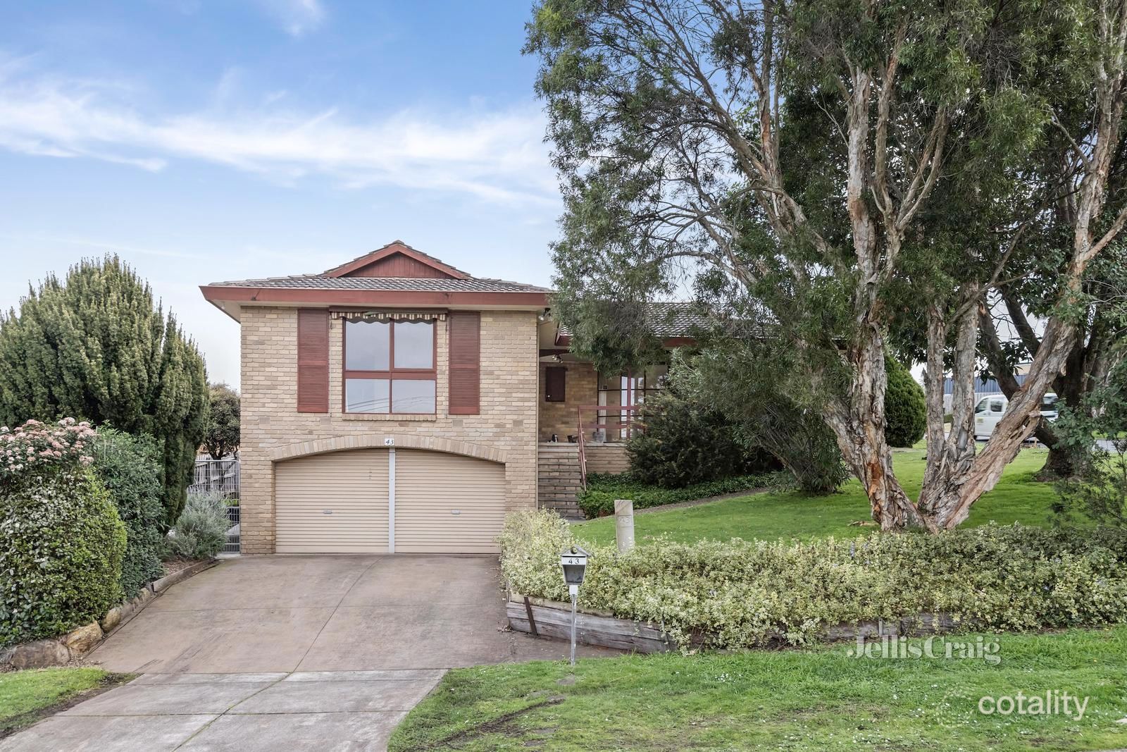 43 Clubpoint Dr, Chirnside Park, VIC 3116