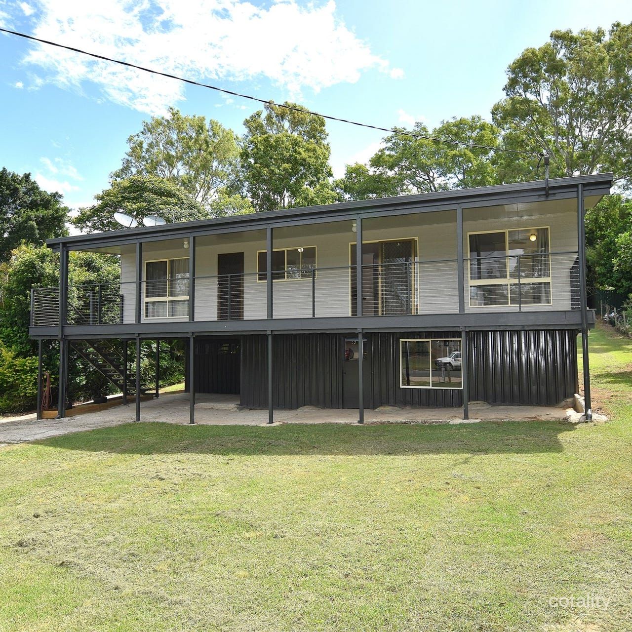 13 Wallis St, Kilcoy, QLD 4515
