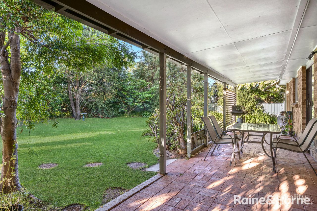 6 Helsinki Pde, Bomaderry, NSW 2541