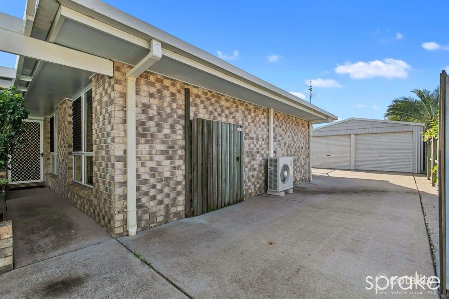 44 Bunker Ave, Urraween, QLD 4655