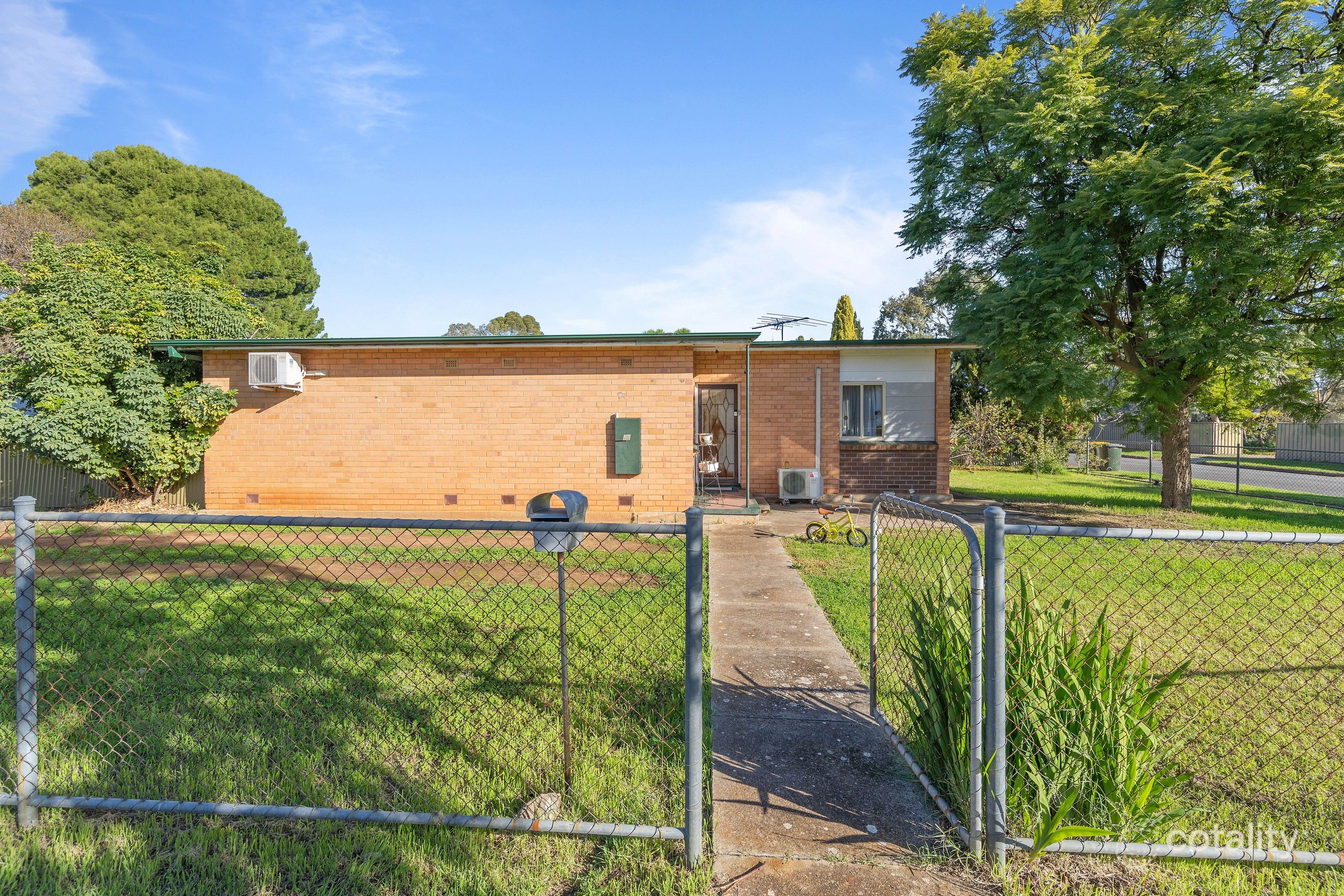 10 Bagot Rd, Elizabeth South, SA 5112