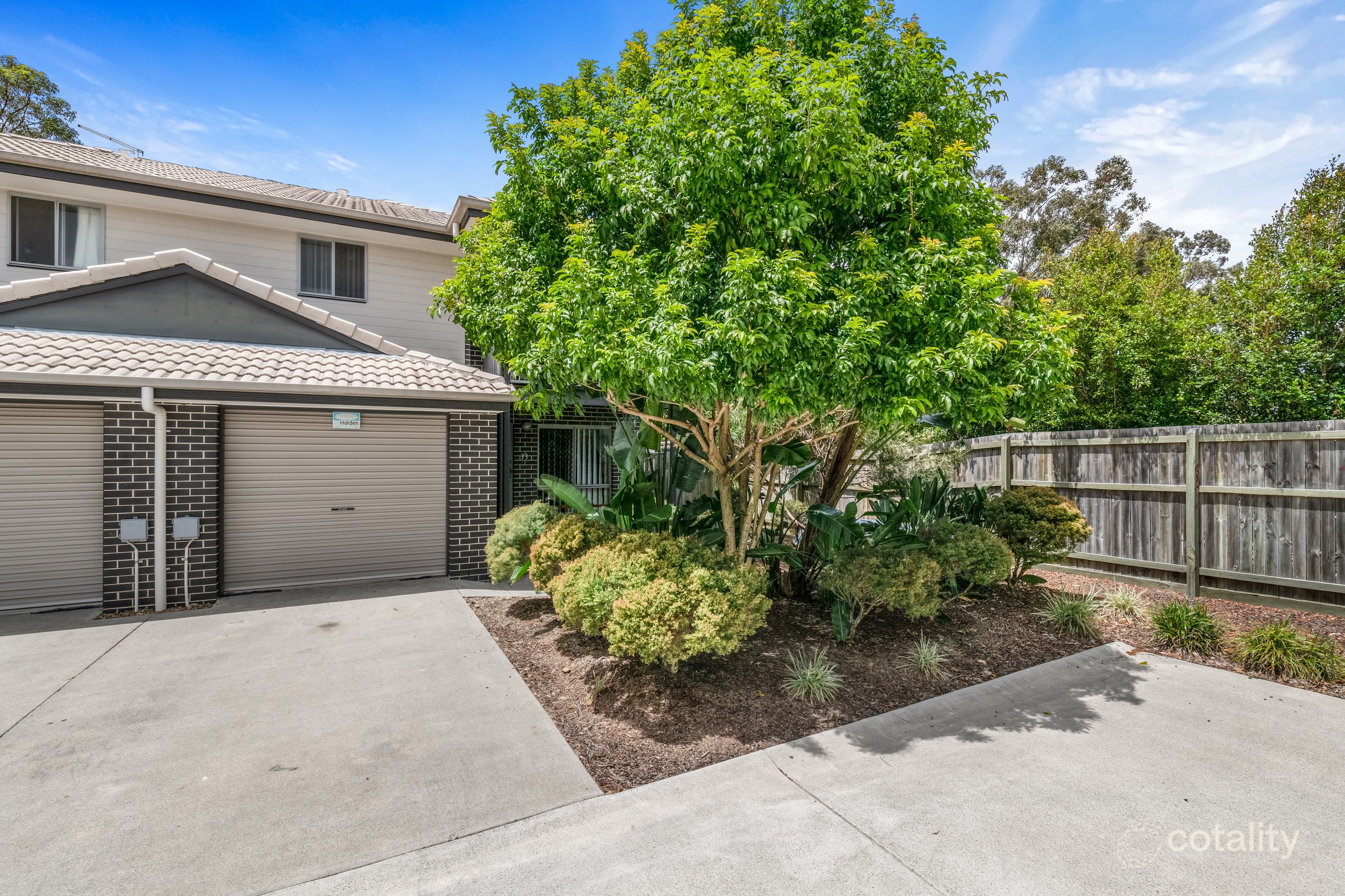 33/104a River Hills Rd, Eagleby, QLD 4207
