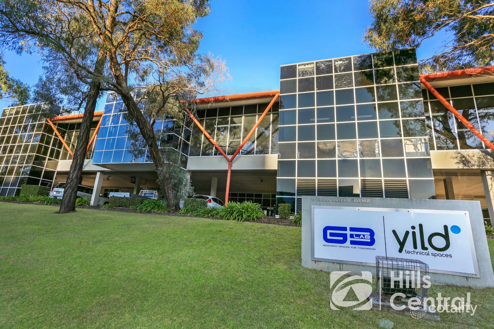 17 Brookhollow Ave, Norwest, NSW 2153