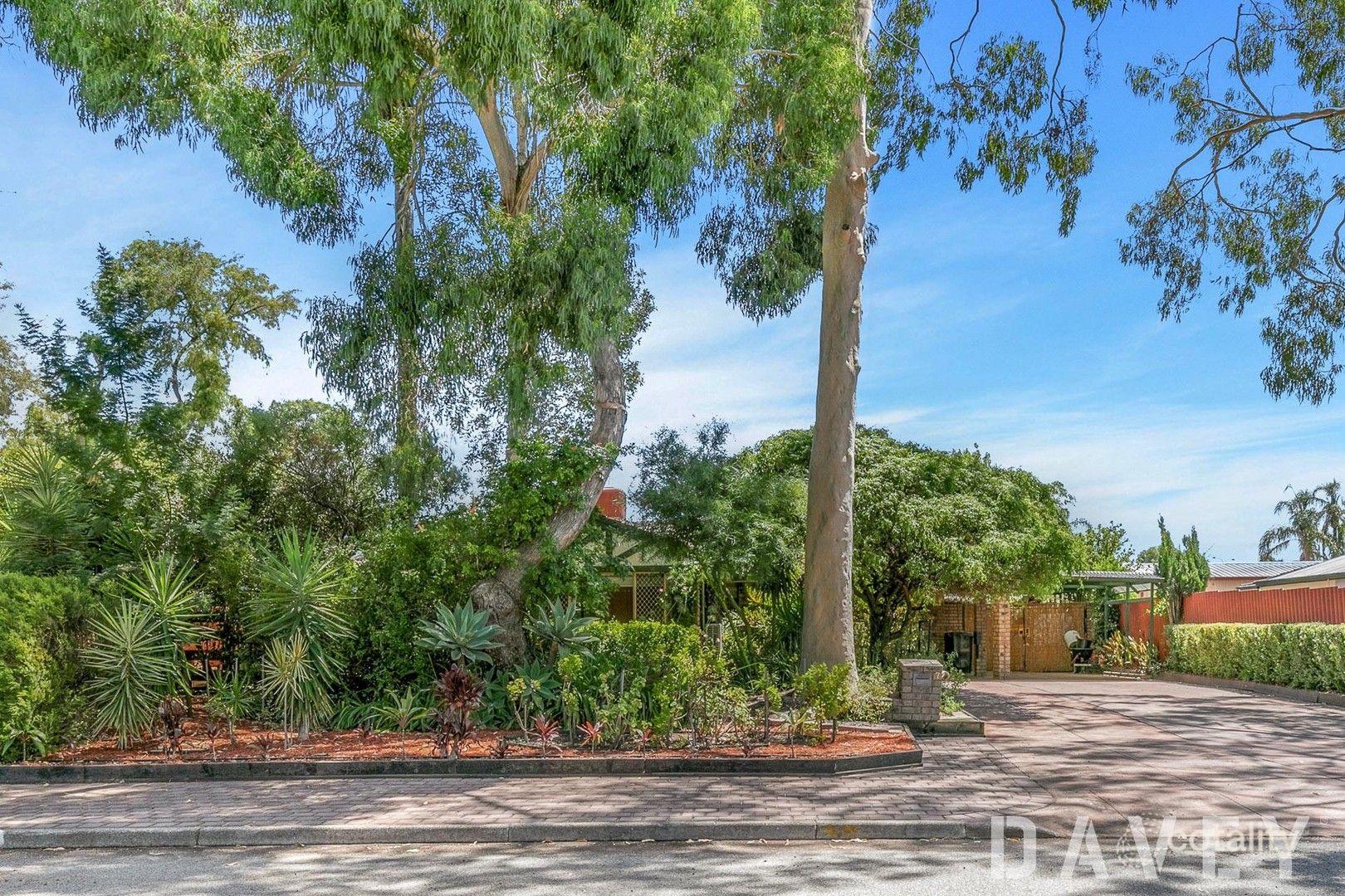 7 Lemongrass Tce, Ballajura, WA 6066