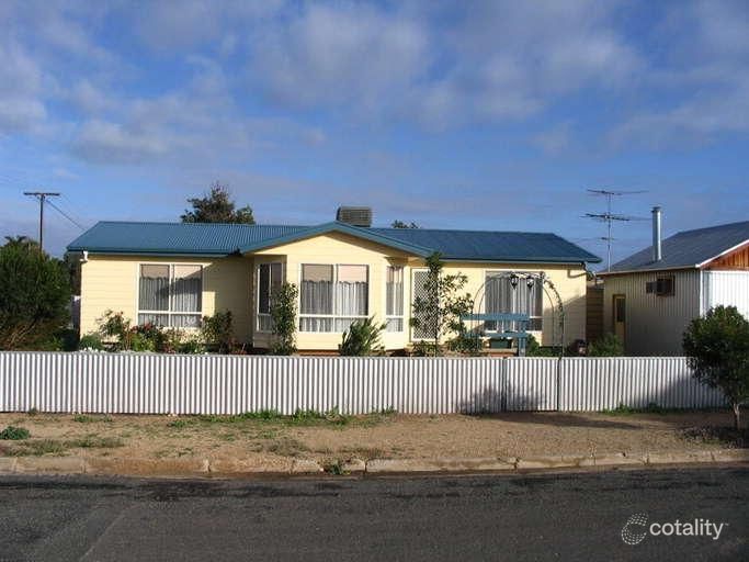 2 Gibbon St, Port Wakefield, SA 5550