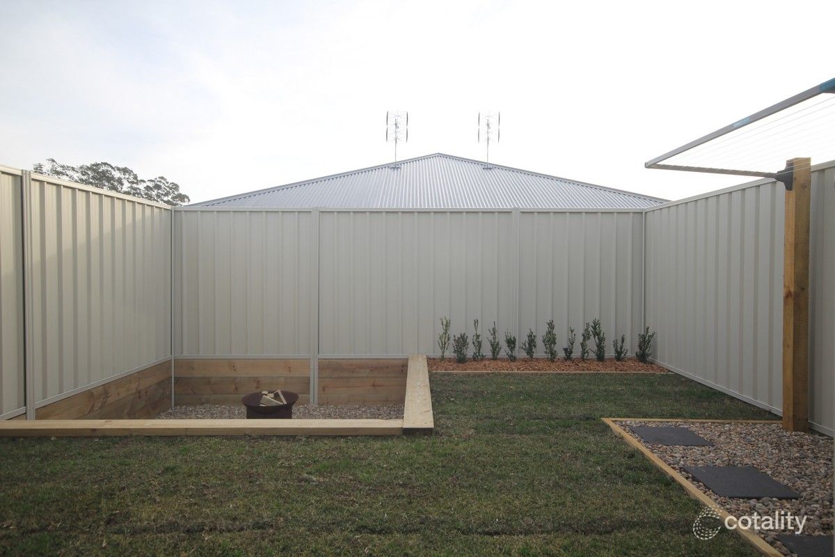 8 Aspromonte Dr, South Nowra, NSW 2541