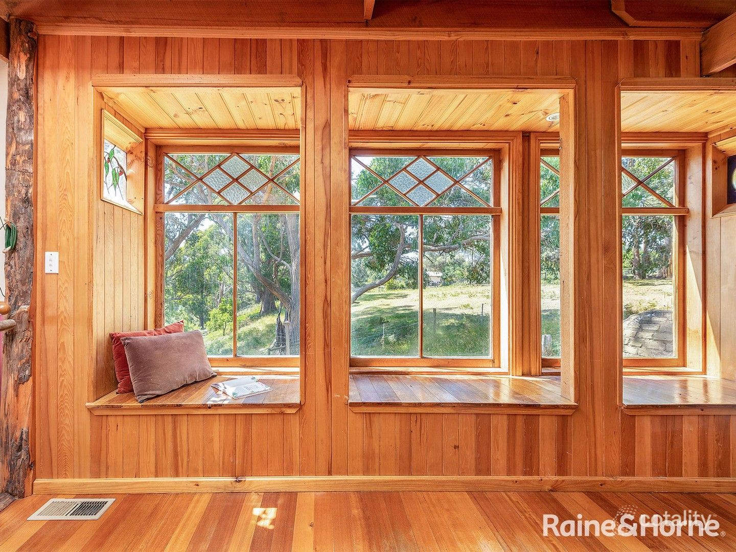 19 Davies Rd, Lower Snug, TAS 7054