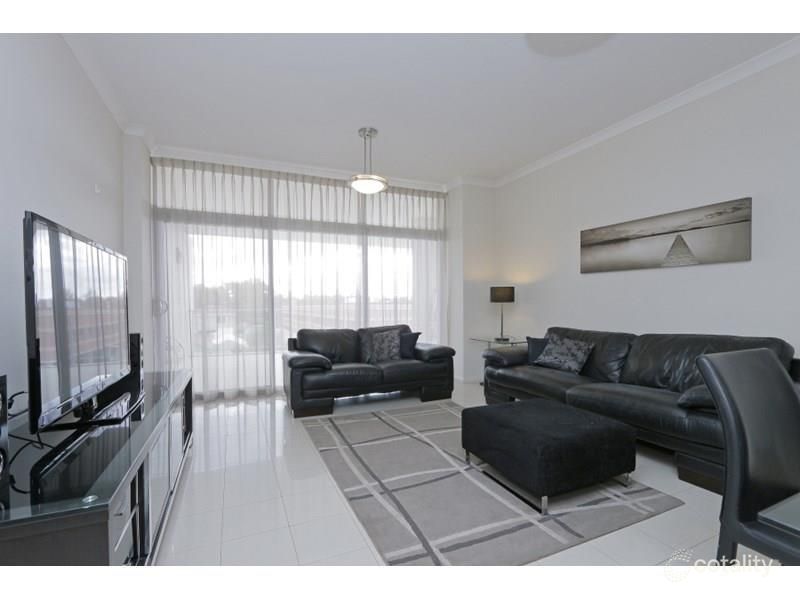 9/880 Canning Hwy, Applecross, WA 6153