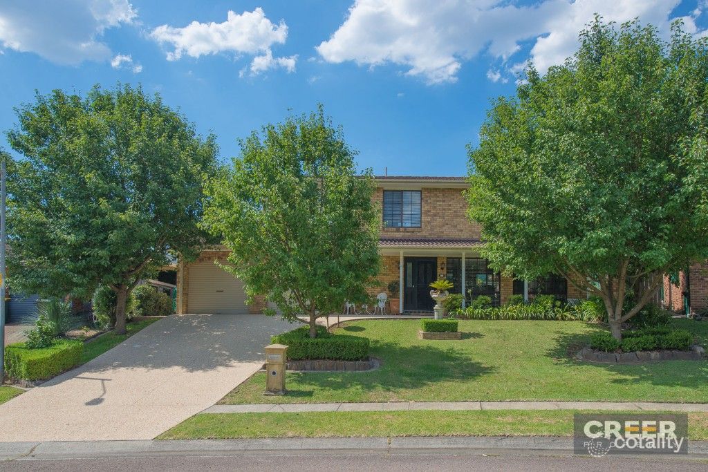 11 Wellham Cl, Warners Bay, NSW 2282