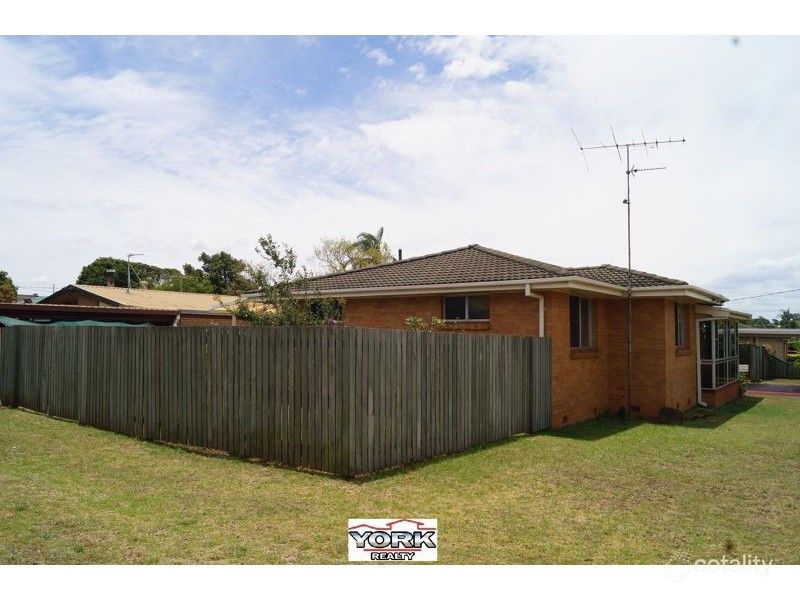 17 Podd St, Wilsonton, QLD 4350