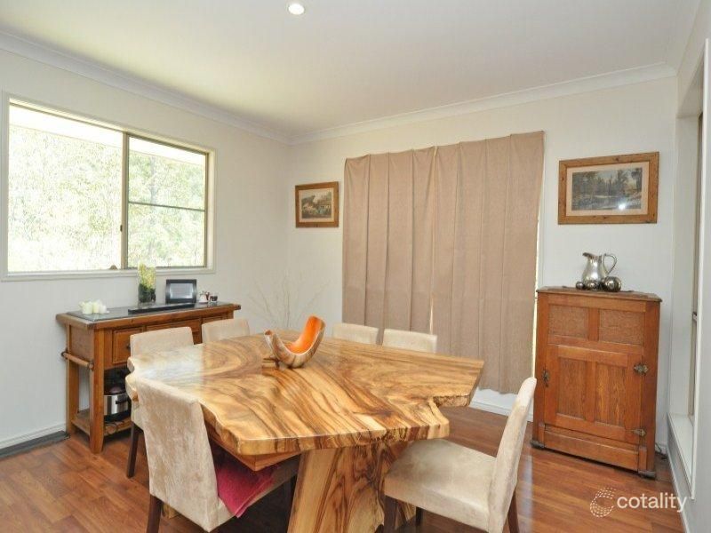 34 Pinnacle Dr, Wongawallan, QLD 4210