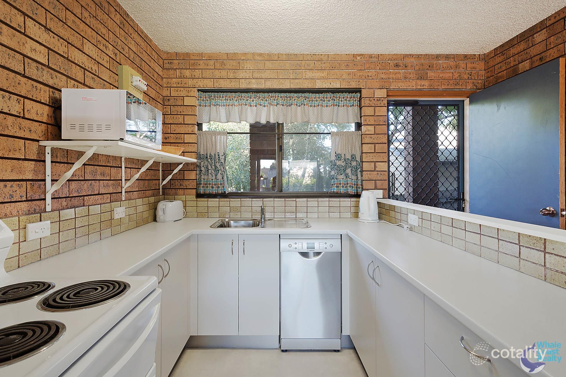 2/12 Tilba St, Narooma, NSW 2546