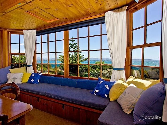 16 Lagoon Beach Rd, Low Head, TAS 7253