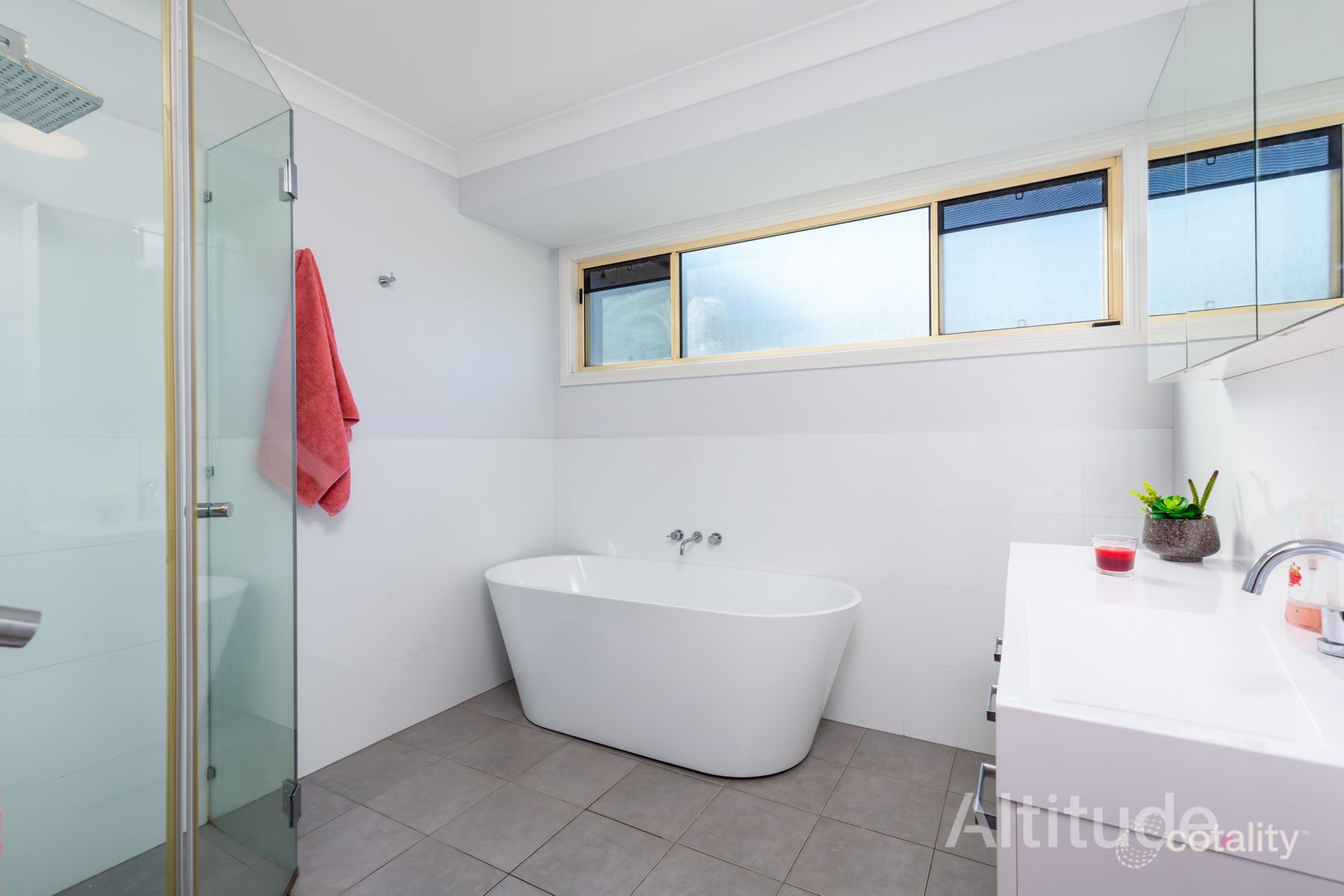 4 Carlisle Row, Fishing Point, NSW 2283