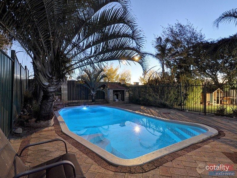 4 Rosneath Tce, Kinross, WA 6028