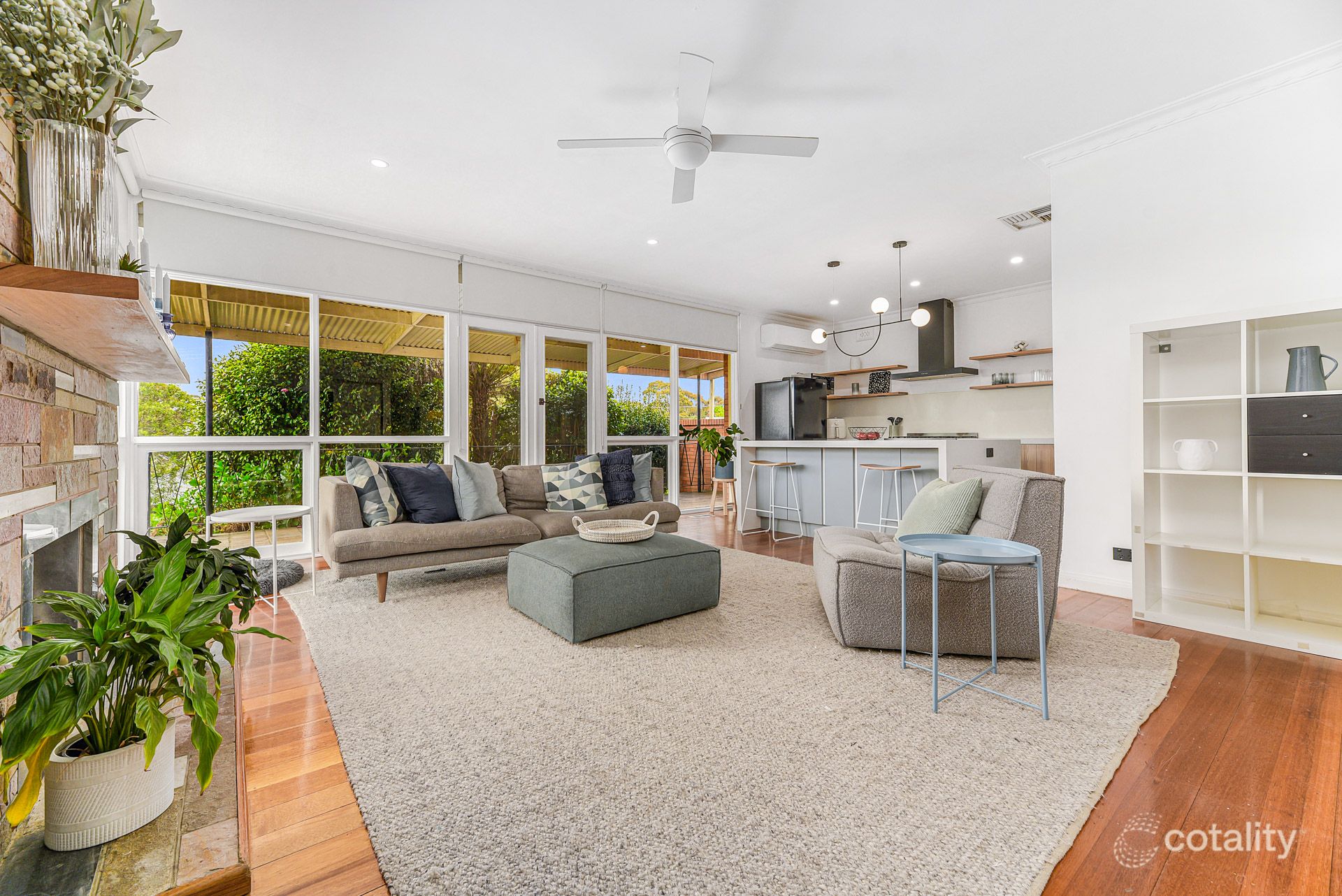 41-43 Manuka Rd, Berwick, VIC 3806