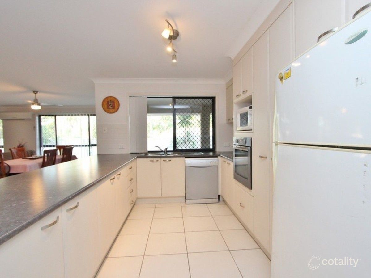 15 Lilley Tce, Chuwar, QLD 4306