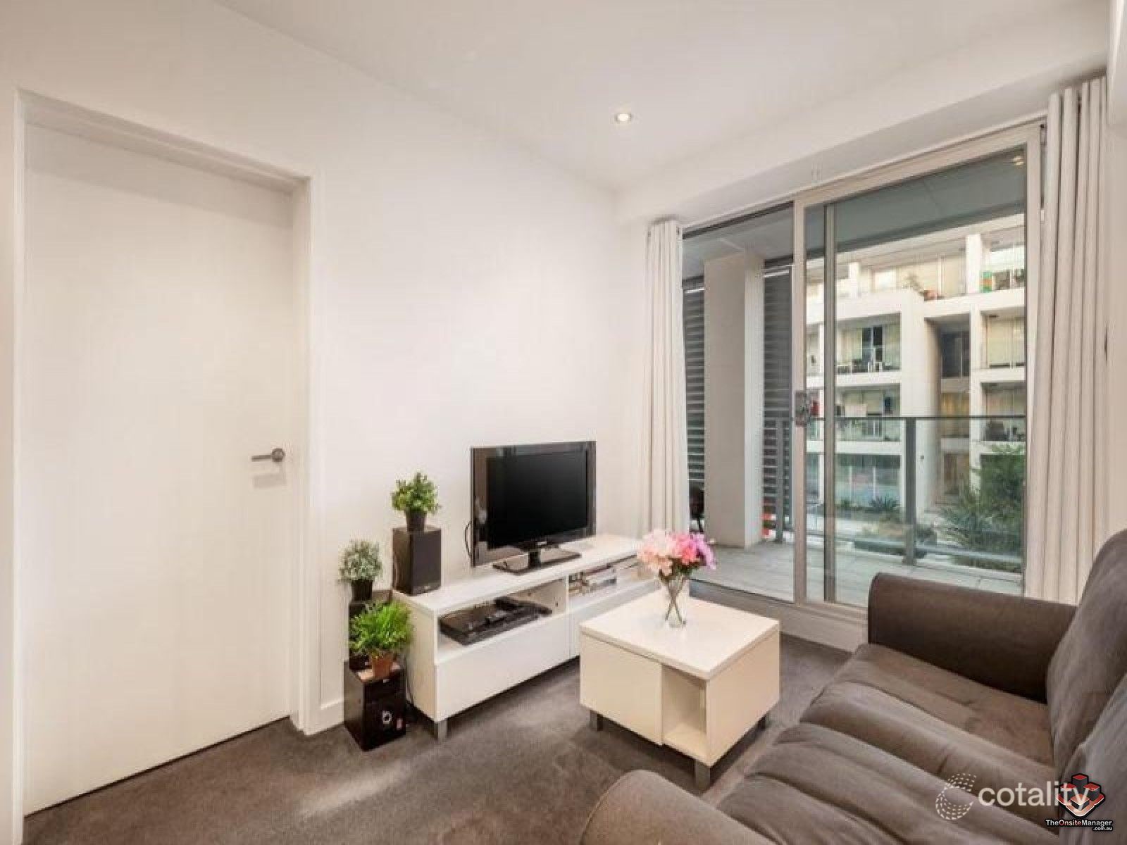 313/100 Plenty Rd, Preston, VIC 3072