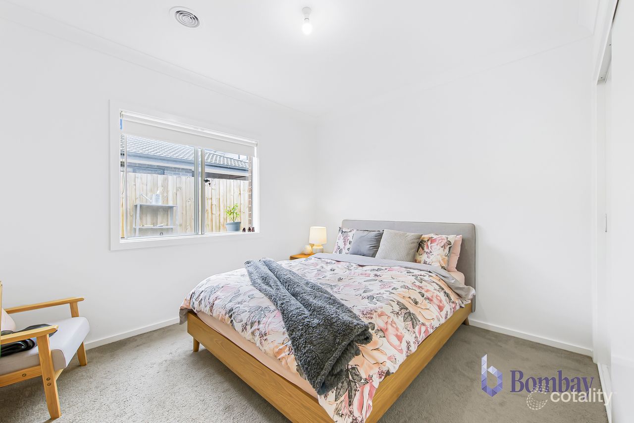 5 Sayda Ct, Greenvale, VIC 3059