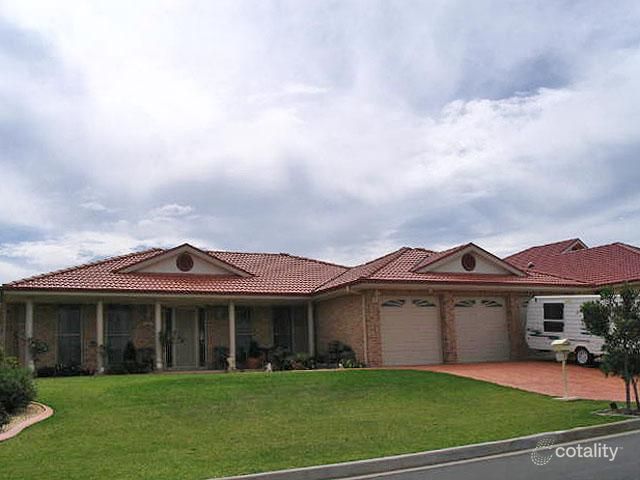 63 Seymour Dr, Flinders, NSW 2529
