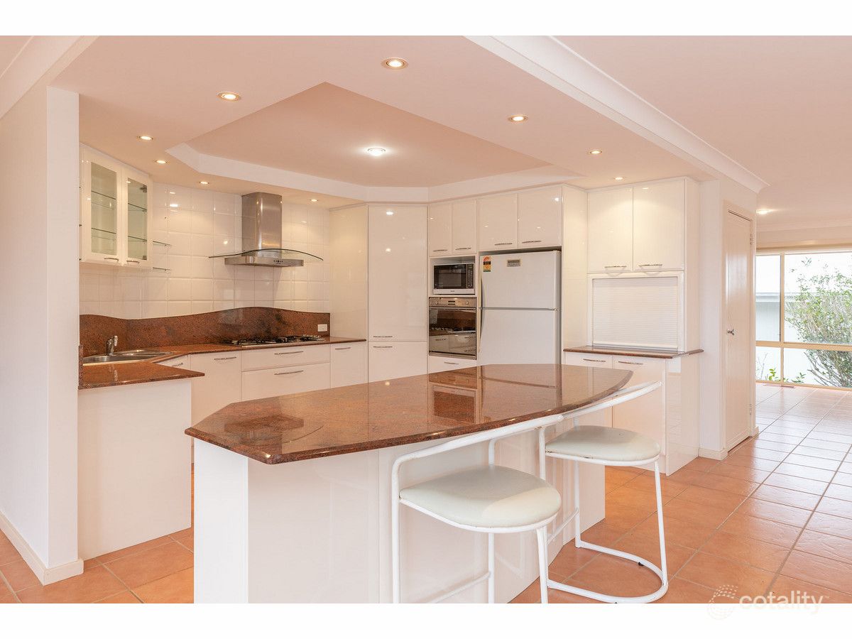 262 Tallwood Dr, Tallwoods Village, NSW 2430