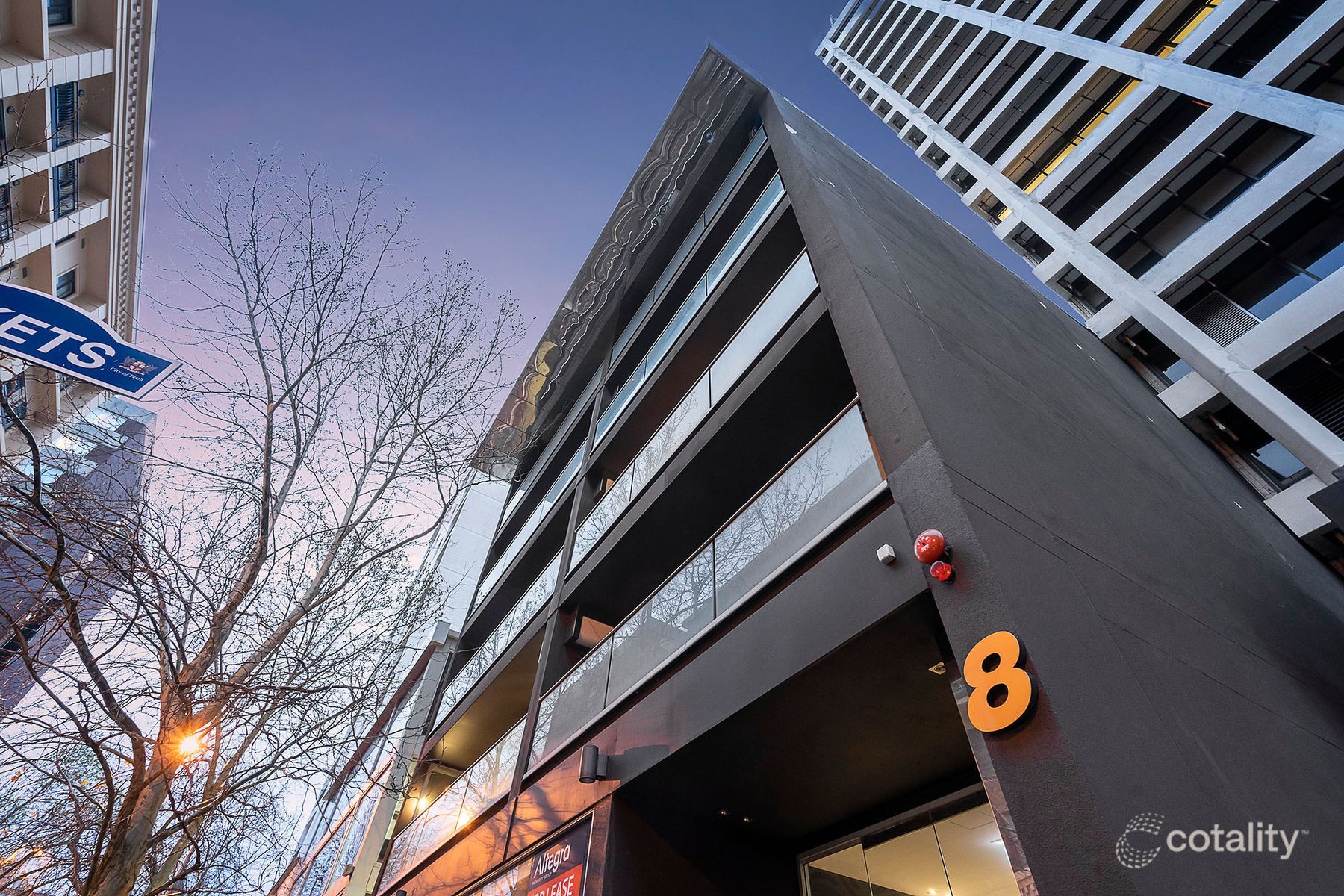 3/8 Victoria Ave, Perth, WA 6000