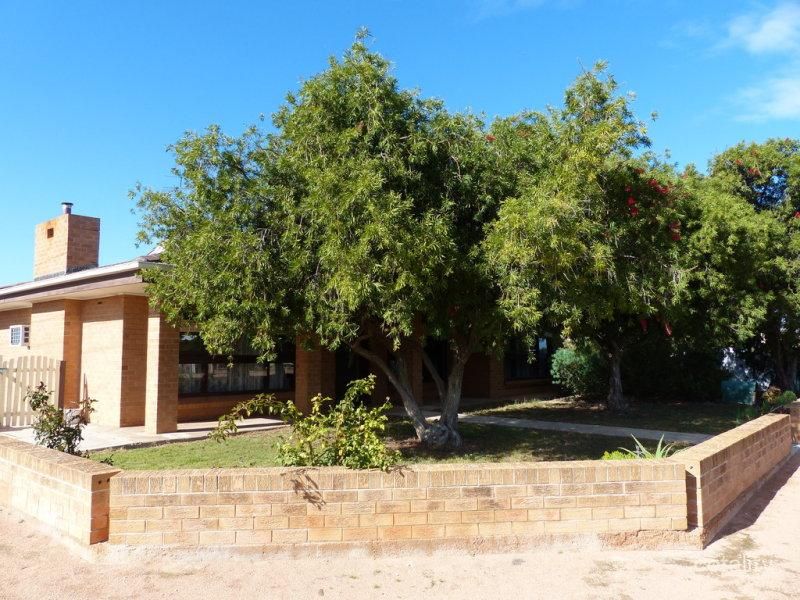 14 George St, Ceduna, SA 5690