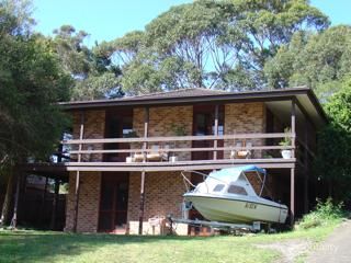 1 Bond Pl, Mollymook Beach, NSW 2539